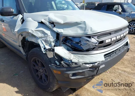 2022 Ford Bronco Sport Big Bend z USA, uszkodzony, nr VIN 3FMCR9B67NRE14484